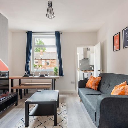 Hopetown Apartment-Modern 1 Bed With Free Parking Нормантон Экстерьер фото